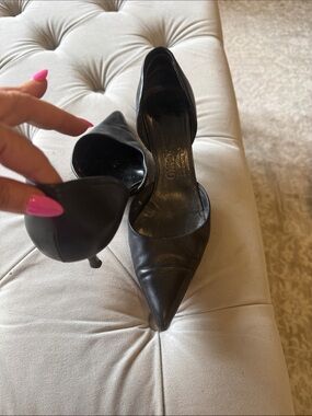 Salvatore Ferragamo Black Pointed-Toe D'Orsay Pumps